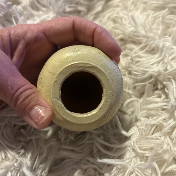 5" Pottery Vase White Moose and moose family Etching Carving Hg56 - Picture 4 of 5